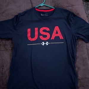 USA Medium Unser Armour Shirt